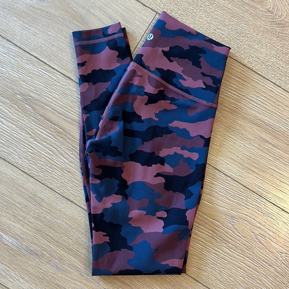EUC lululemon Wunder Train High-Rise Tight 28” size 6